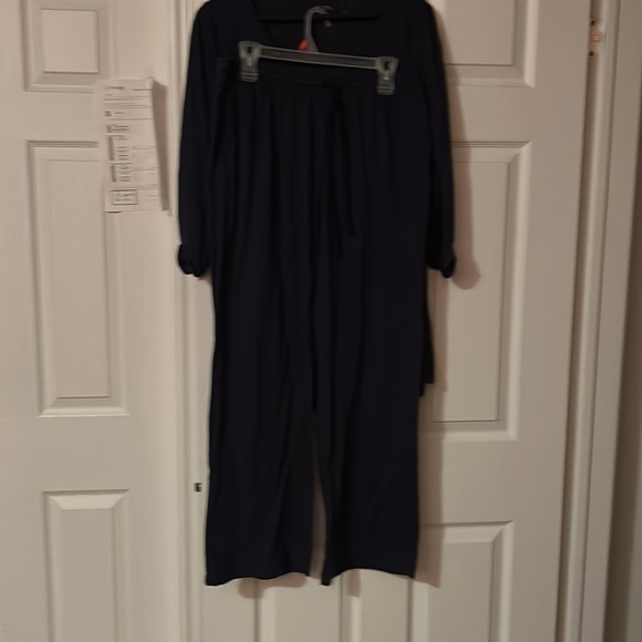 NWOT Ladies XL Pjs navy blue soft and Light - Picture 3 of 3